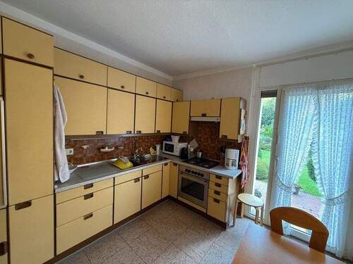 Bild 3 - 6 Zimmer Reihenendhaus in Essen
