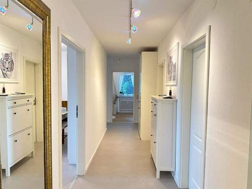 Flur - Etagenwohnung mit 106,00 m² in Trier zum Kaufen