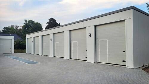 Groß Garagen Brietlingen - Garage, Stellplatz zur Miete in Brietlingen