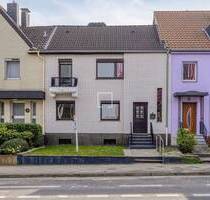 DHi | Charmantes Reihenmittelhaus in City-Nähe Aachen mit großem Garten und viel Potenzial