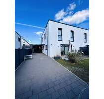 Moderne Doppelhaushälfte in Isernhagen FB