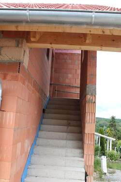 Hauseingang DG - 
