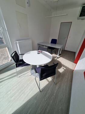 20250902_110455.jpg - Büro zur Miete in Meschede