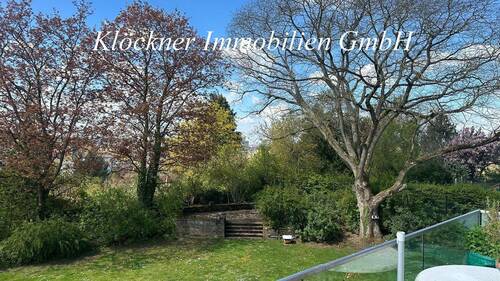 Blick in den Garten - SB-Rotenbühl - Komfortable Terrassenwohnung in Bestlage zur Miete!