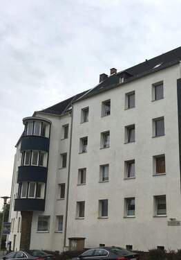 Hausansicht - 2 Zimmer Etagenwohnung in Plauen