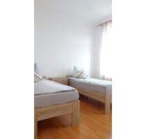 4 Zi. Wohnung mit Balkon und Badewanne - Plauen Stadtmitte