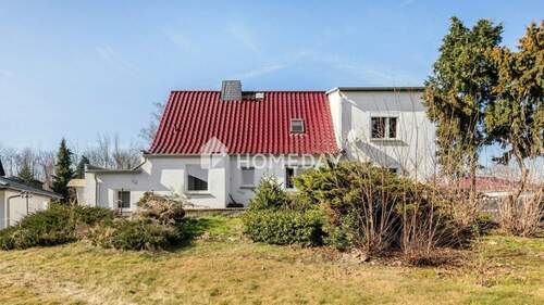 Außenansicht 3 - 8 Zimmer Einfamilienhaus zum Kaufen in Schkeuditz