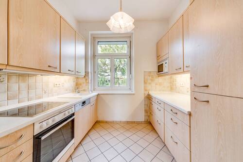 Erdgeschoss Kochen - Mehrfamilienhaus, Wohnhaus in München zum Kaufen