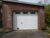 Garage mit elektr. Rolltor - 