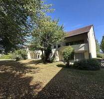 Zwei ausbaufähige, leerstehende Mehrfamilienhäuser mit Baugrundstück in Top-Lage von Herzogenaurach