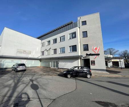 Ansicht von Neuer Weg/Engelsby - GewerbeVerkaufsräume 387m² 1A Lage in Flensburg Engelsby zu vermieten
