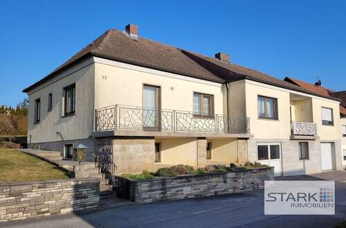 Außenansicht (1).jpg - Wohnen auf einer Ebene in sonniger Randlage!