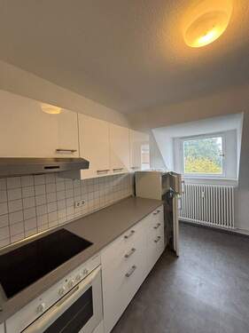 Moderne Dachgeschossküche - 