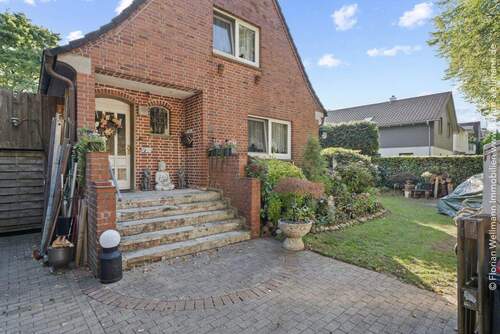 Hausfront - 