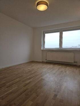 Schlafzimmer - 3 Zimmer Etagenwohnung in München