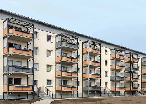 Außenansicht - 2 Zimmer Etagenwohnung zur Miete in Oschersleben