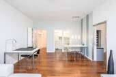 Wohnzimmer - 2 Zimmer Etagenwohnung zum Kaufen in Berlin