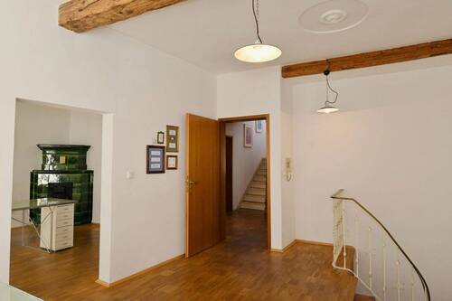 Eingansgbereich - 8 Zimmer Einfamilienhaus zum Kaufen in Oppenheim