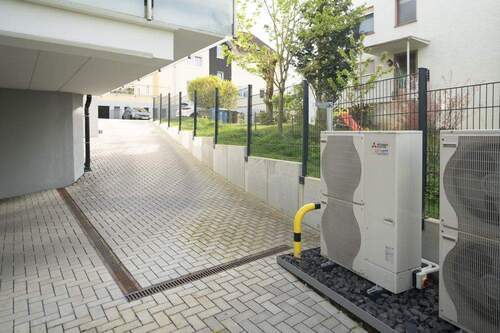 Zufahrt zum Stellplatz - 