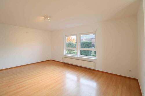 Wohnzimmer - Einfamilienhaus mit 116,50 m&sup2; in Illingen zum Kaufen