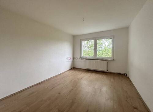 Wohnzimmer - 2 Zimmer Etagenwohnung zur Miete in Bad Sülze