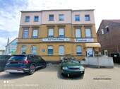 Hausansicht (2) - Mehrfamilienhaus, Wohnhaus in Bitterfeld