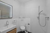 Gästetoilette mit Dusche - 