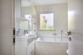Badezimmer Erdgeschoss (1) - 