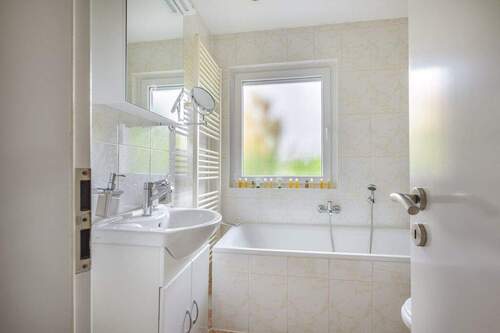 Badezimmer Erdgeschoss (1) - 