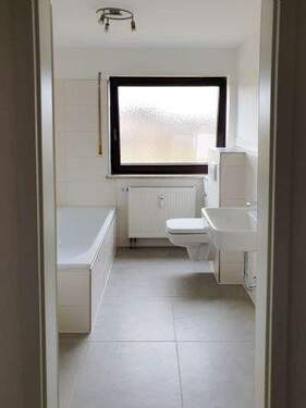 Badezimmer - optional mit Sanierung - 