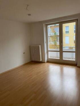 444 - 3 Zimmer Etagenwohnung zur Miete in Plattling