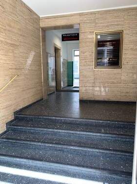Foyer - Büro mit 115,00 m&sup2; in Hamburg zur Miete