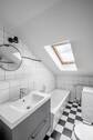 Bad mit Wanne - 