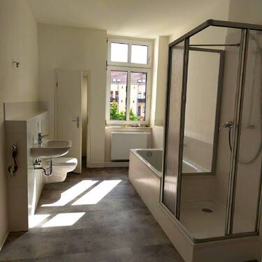 Wohnung 2.OG links - Bad 01 - 