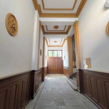 Hauseinfahrt 01 - 1 Zimmer Mehrfamilienhaus, Wohnhaus in Görlitz