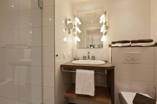 Badezimmer - 5 Zimmer Etagenwohnung in Norderney