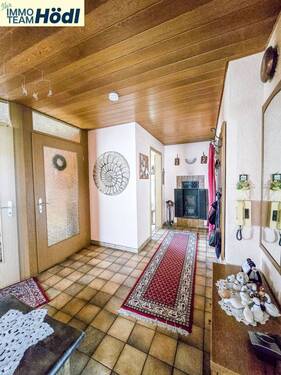 Eingangsbereich - Flur Wohnung OG - 