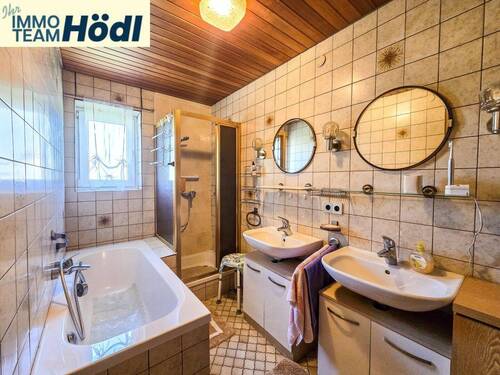  Badezimmer Wohnung OG - 