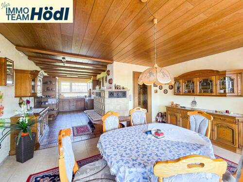  Blick vom Esszimmer in die Küche - Wohnung OG - 