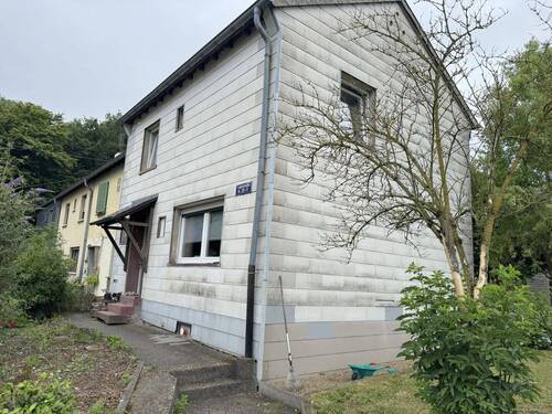 Hausblick - 4 Zimmer Reihenendhaus zum Kaufen in Völklingen / Heidstock