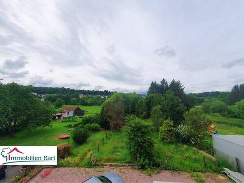 Garten - 8 Zimmer Mehrfamilienhaus, Wohnhaus zum Kaufen in Wadern / Krettnich