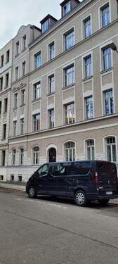 Hausansicht - schickes, individuelles Apartment in Anger Crottendorf