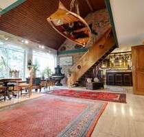 Düsseldorf-Eller Großes Einfamilienhaus mit Einlieger und Gewerbe auf weitläufigem Grundstück