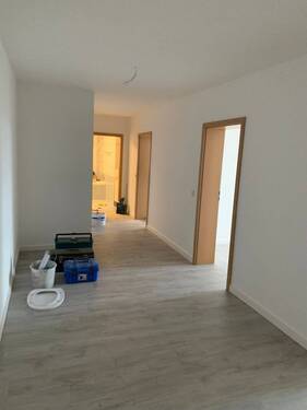 Zugang zur Wohnung - Etagenwohnung mit 86,00 m&sup2; in Grimma zur Miete