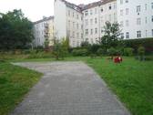Garten - 3 Zimmer Etagenwohnung in Berlin