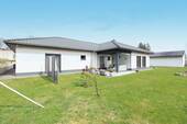 Außenansicht - Exklusiver Design-Bungalow mit Wintergarten, Smart Home und 1.269 m² Grundstück