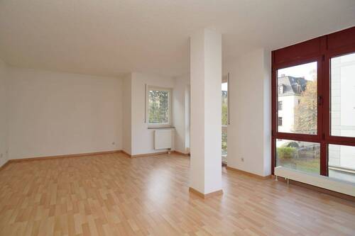 Wohnen - 2 Zimmer Etagenwohnung zur Miete in Dresden