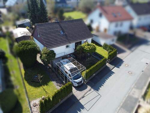 Luftbild 01 - 5 Zimmer Einfamilienhaus zum Kaufen in Borchen / Kirchborchen