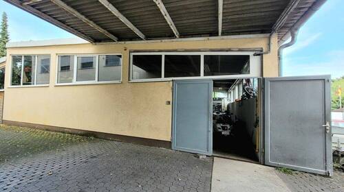Halleansicht - Werkstatt-, Lager- oder Servicefläche mit Büro in Lich