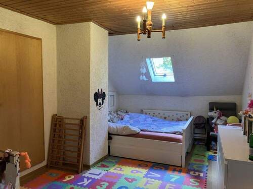 Kinderzimmer 1 - 